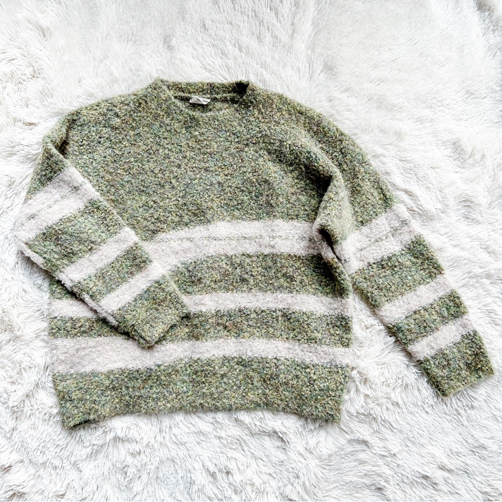 Boucle Sweater
